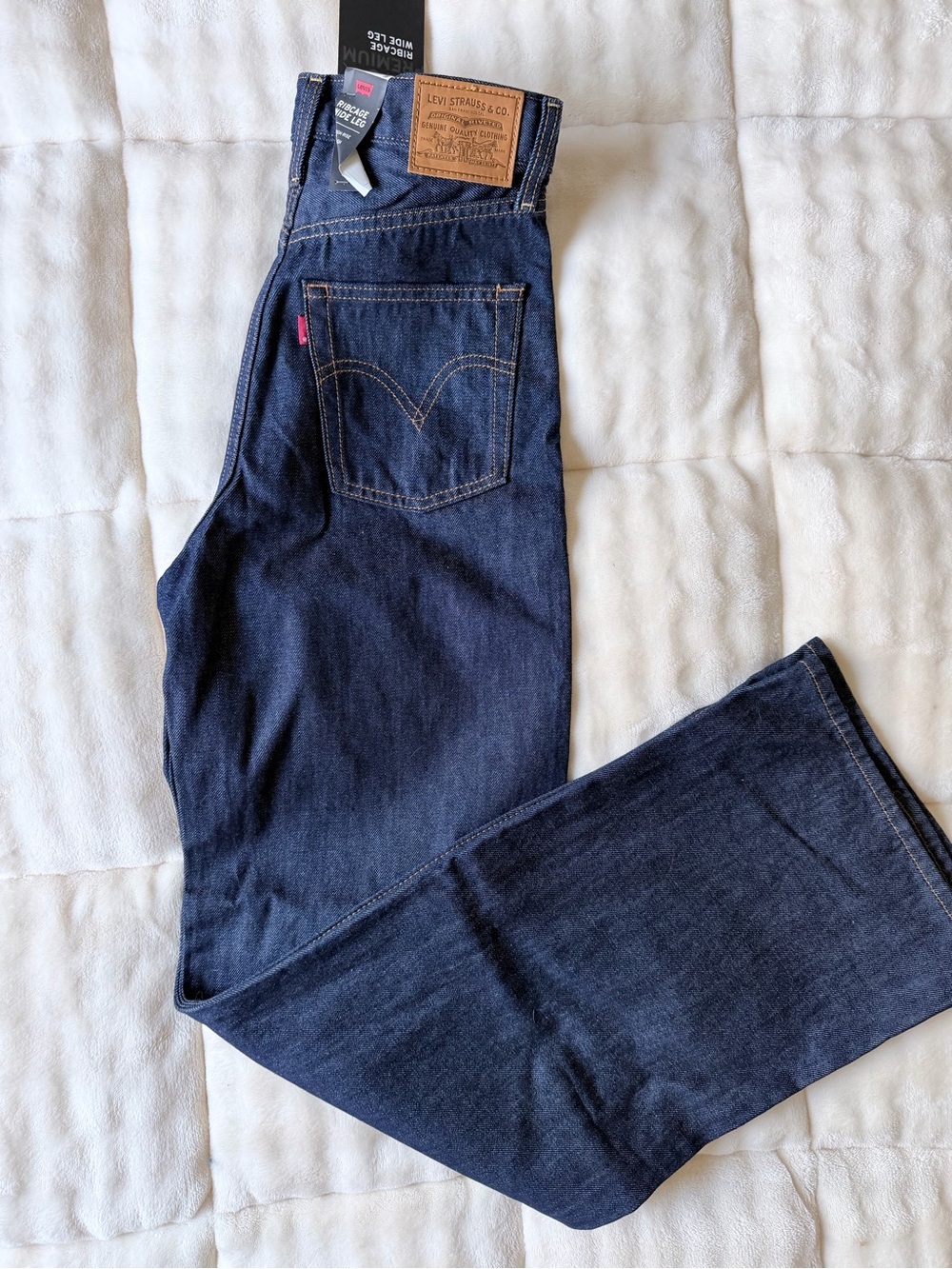 Levi's Women's Dark Blue Straight Leg Jeans